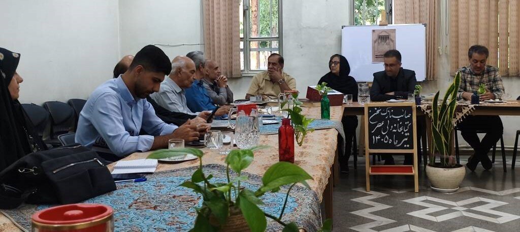 محفل ادبی «صائب نازک سخن» در کتابخانه ولیعصر (عج) ورامین