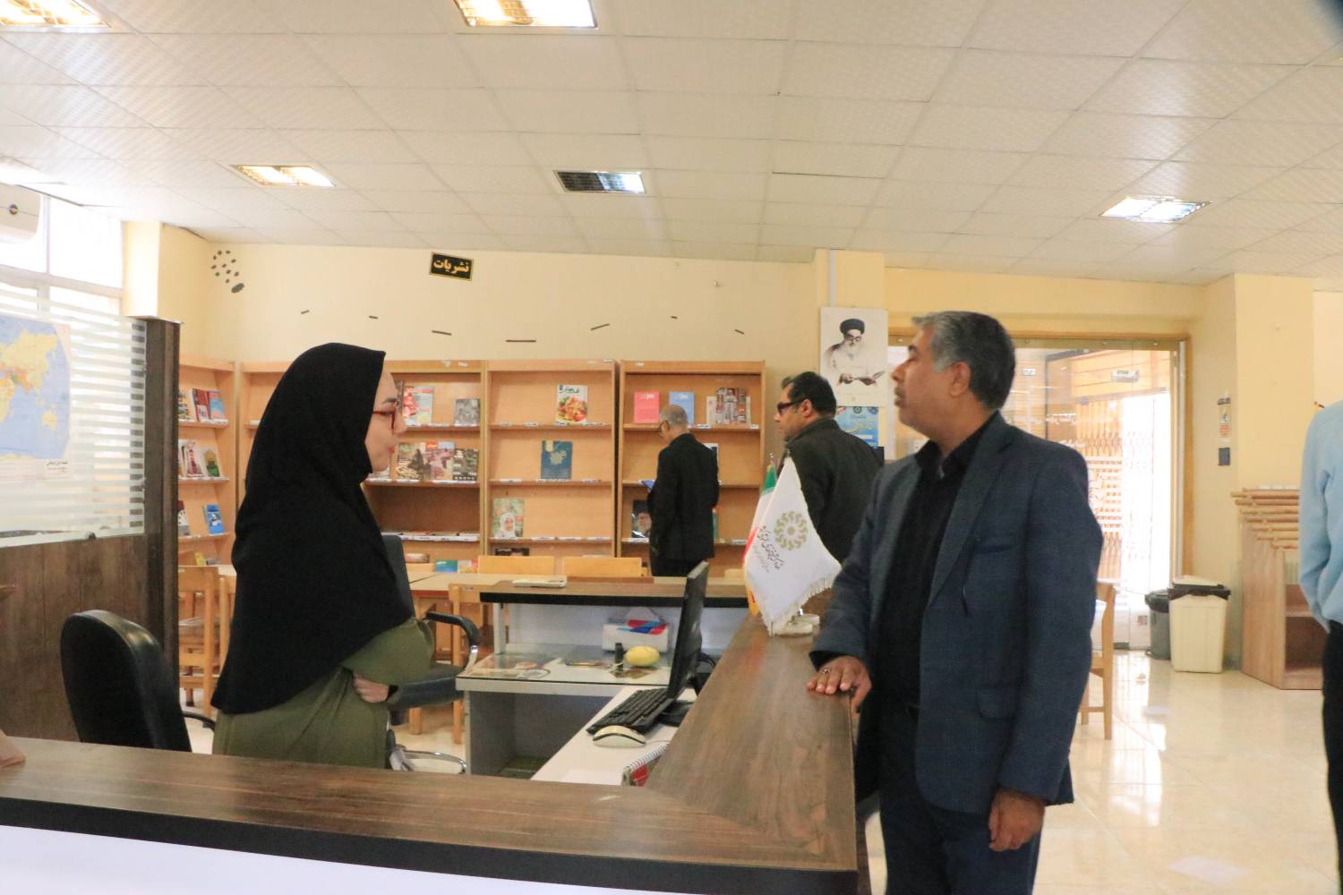 سفر یک‌روزه مدیرکل کتابخانه‌های عمومی هرمزگان به بندرلنگه