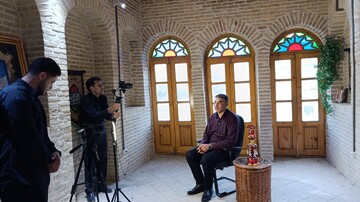 «آیین سرخ کلمات»؛ روایتی هنرمندانه در رثای سوگواری محرم و «بدرقه آقای شهید ایران» در قاب شبکه استانی
