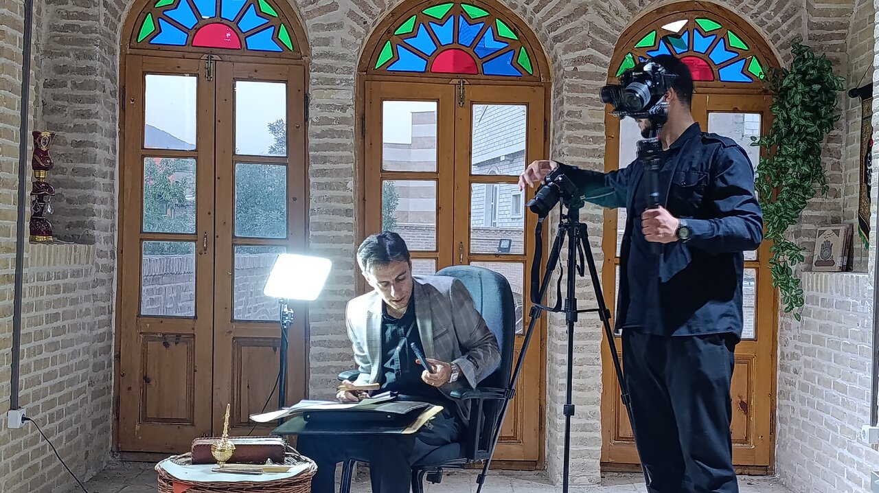 «آیین سرخ کلمات»؛ روایتی هنرمندانه در رثای سوگواری محرم و «بدرقه آقای شهید ایران» در قاب شبکه استانی