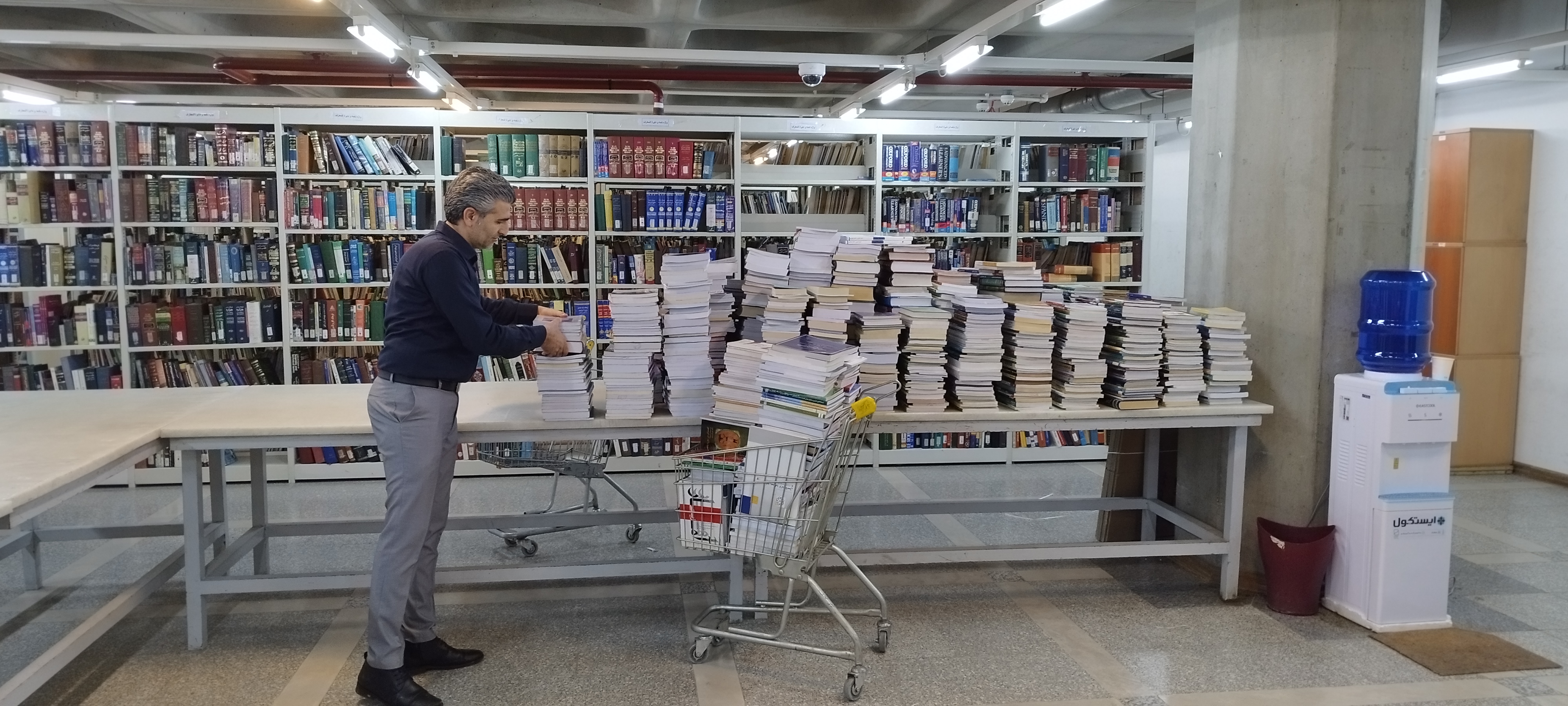 بیش از ۲۲ هزار جلد کتاب به کتابخانههای عمومی هرمزگان اهدا شد