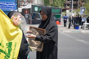 موکب «باید برخاست» نهاد کتابخانه‌های عمومی کشور در مراسم وداع و بدرقه رهبر شهید