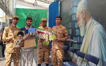 موکب نهاد کتابخانه‌های عمومی کشور در مراسم وداع و بدرقه رهبر شهید