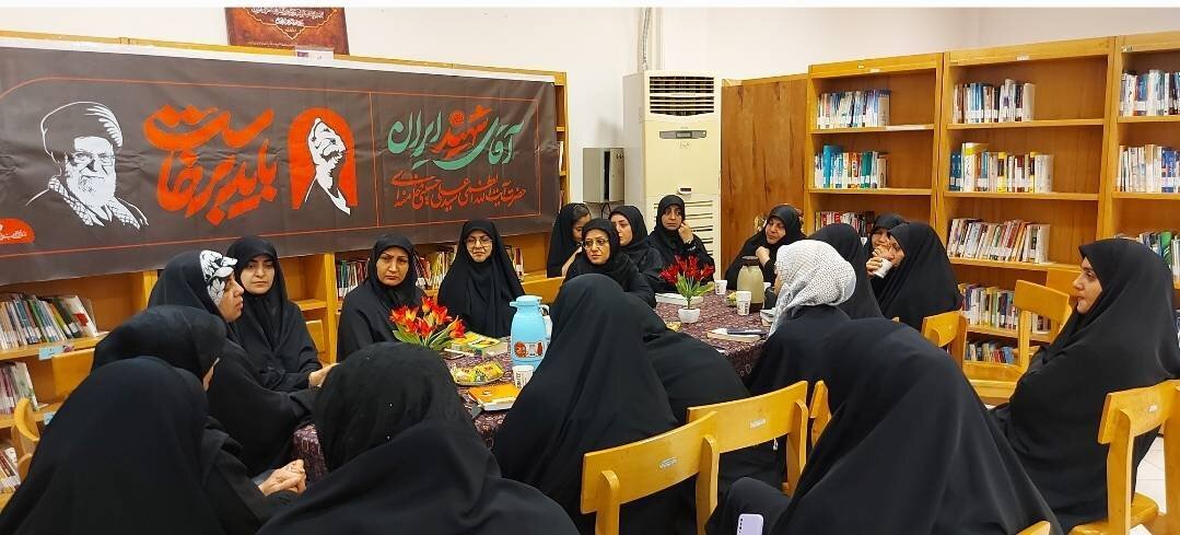 نشست «آقای کتاب‌خوان» با محوریت بازخوانی آثار