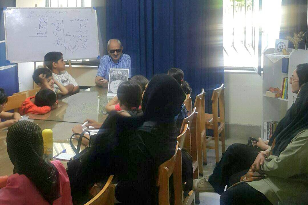 برگزاری کارگاه قصهگویی خلاق و شاهنامهخوانی در کتابخانه عمومی حافظ گرگان