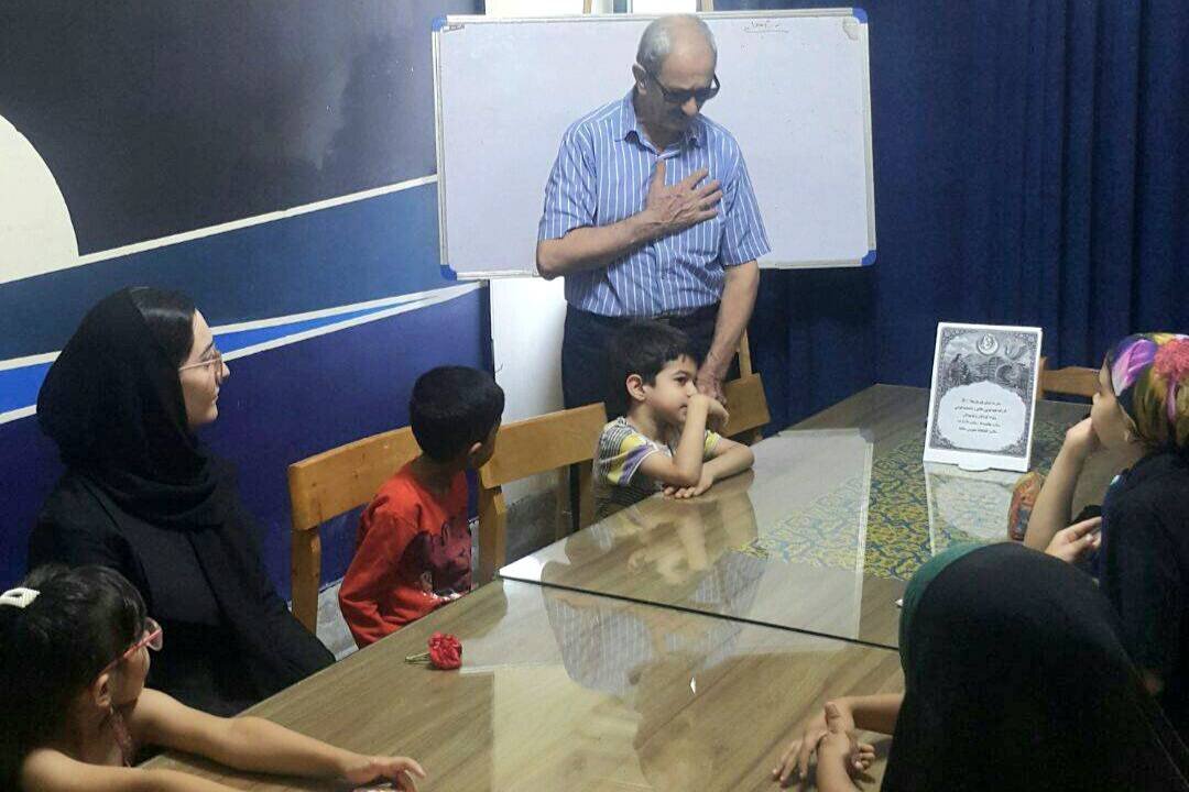 برگزاری کارگاه قصهگویی خلاق و شاهنامهخوانی در کتابخانه عمومی حافظ گرگان
