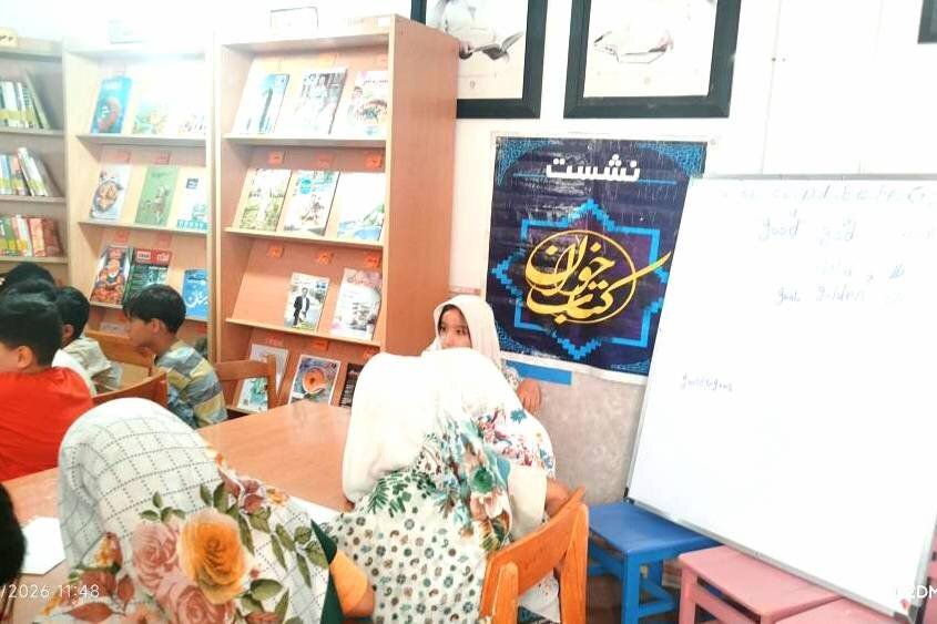 ویژه‌برنامه‌های کتابستانه در کتابخانه عمومی حکمت دهنه برای کودکان و نوجوانان آغاز شد