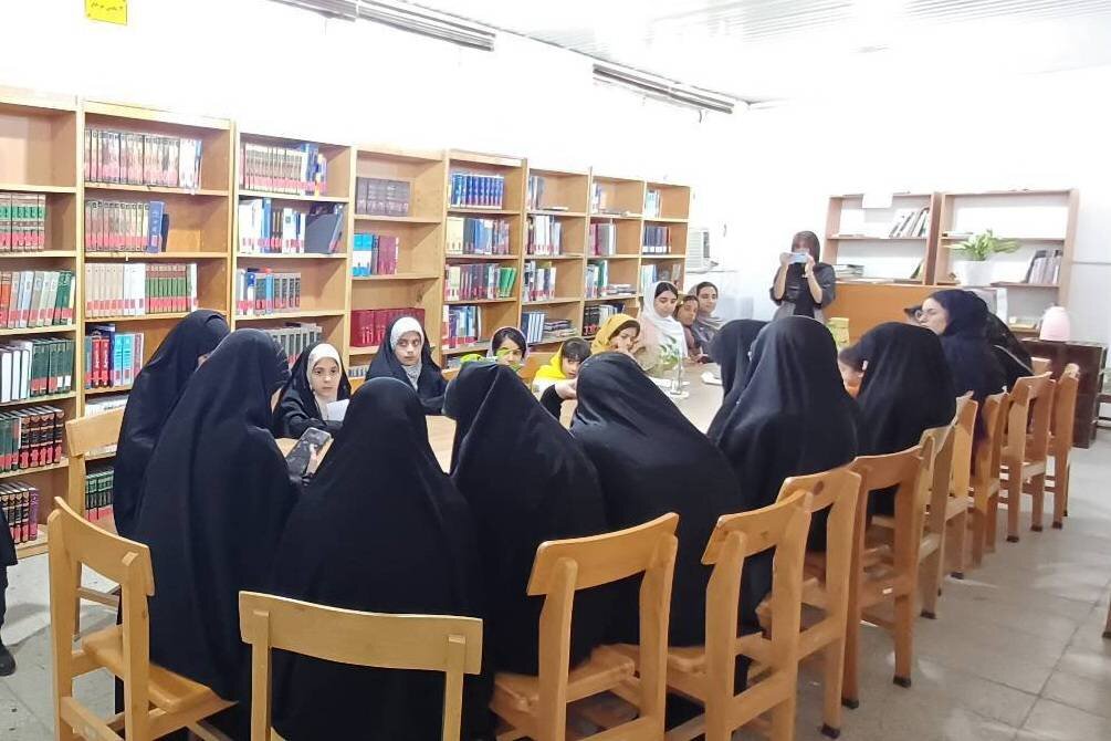 محفل ادبی «صائب نازک‌سخن» در کلاله برگزار شد