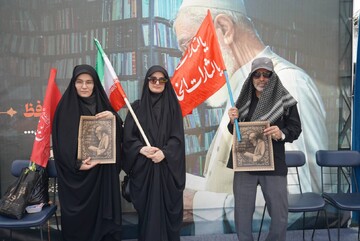موکب نهاد کتابخانه‌های عمومی کشور در مراسم وداع و بدرقه رهبر شهید