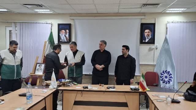 محفل ادبی «گلوی زخمیِ بینالحرمین» با نوای شعر و مرثیه در سوگ رهبر شهید انقلاب