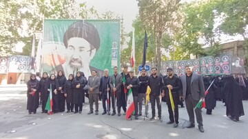 حضور مدیرکل و کارکنان کتابخانه‌های عمومی لرستان در مراسم وداع آقای شهید ایران