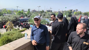 از نگین کویر تا تهران؛ حضور مدیرکل و کارکنان کتابخانه‌های عمومی یزد در مراسم وداع آقای شهید ایران