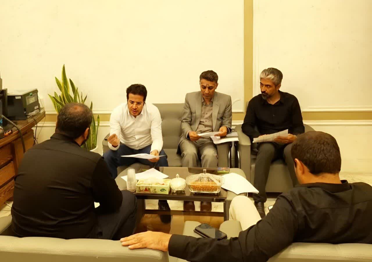 دیدار مدیرکل کتابخانههای عمومی استان اصفهان و فرماندار شهرستان برخوار