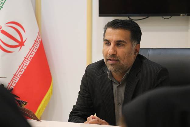 کتابداران، راویان مکتب دانایی و پاسداران میراث فکری رهبر شهید هستند