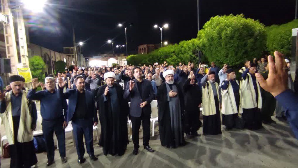 «لالی» در سوگِ خورشید؛ بدرقهی شهیدِ سرافرازِ امت نمایشگاهِ فرهنگی برپا کرد