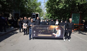 حضور مدیرکل و کتابداران آذربایجان‌غربی در آیین وداع و بدرقه «رهبر شهید ایران»
