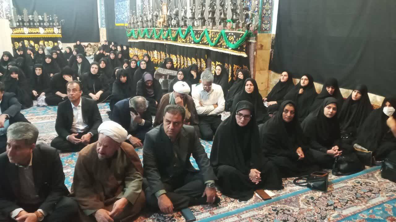 طنین نوای «لبیک یا حسین» و تجدید بیعت با آرمان‌های آقای شهید ایران در کتابخانه‌های عمومی لرستان