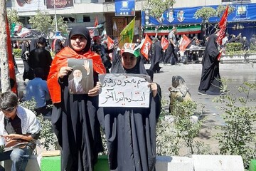 کتابداران خراسان رضوی در آیین وداع با «آقای شهید ایران» حضوری حماسی رقم زدند