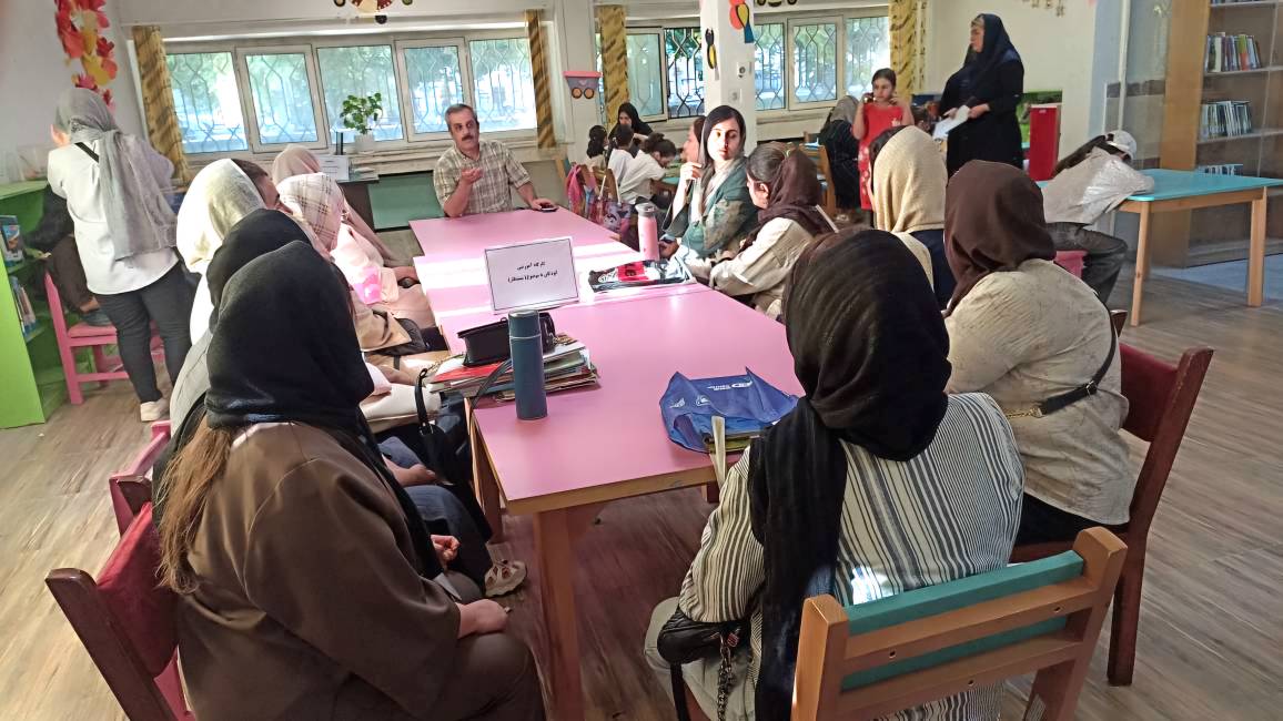 برگزاری نشست آموزشی نقش قصه‌گویی در رشد کودکان و نوجوانان در کتابخانه شهید امینی