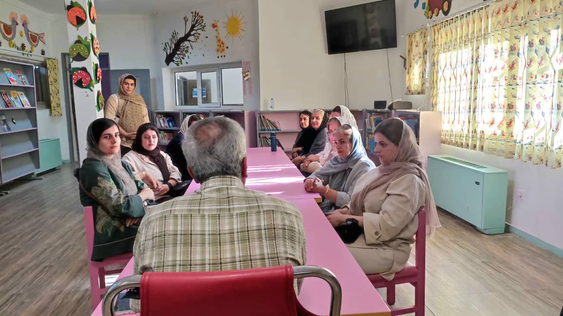 برگزاری نشست آموزشی نقش قصه‌گویی در رشد کودکان و نوجوانان در کتابخانه شهید امینی