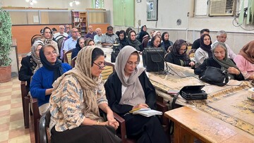 سالروز درگذشت احمدرضا احمدی، شاعر، نویسنده و نمایشنامه‌نویس