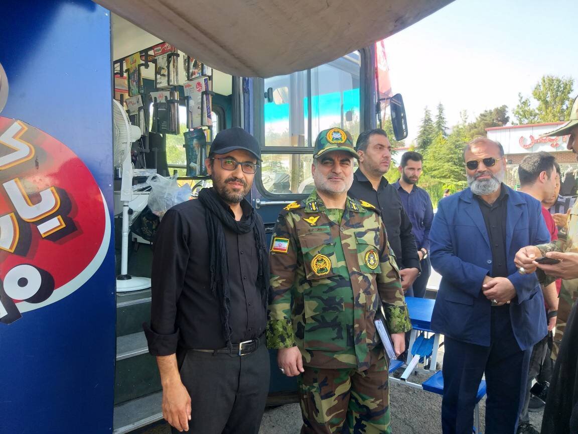 برپایی موکب فرهنگی کتابخانه سیار شمیرانات و پردیس در بوستانها و زائرسراها