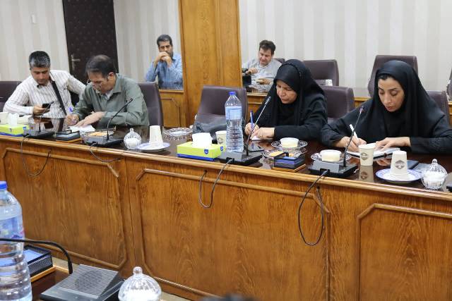 تقویت منابع کتابخانه‌های عمومی سمنان با اهدای هزار جلد کتاب