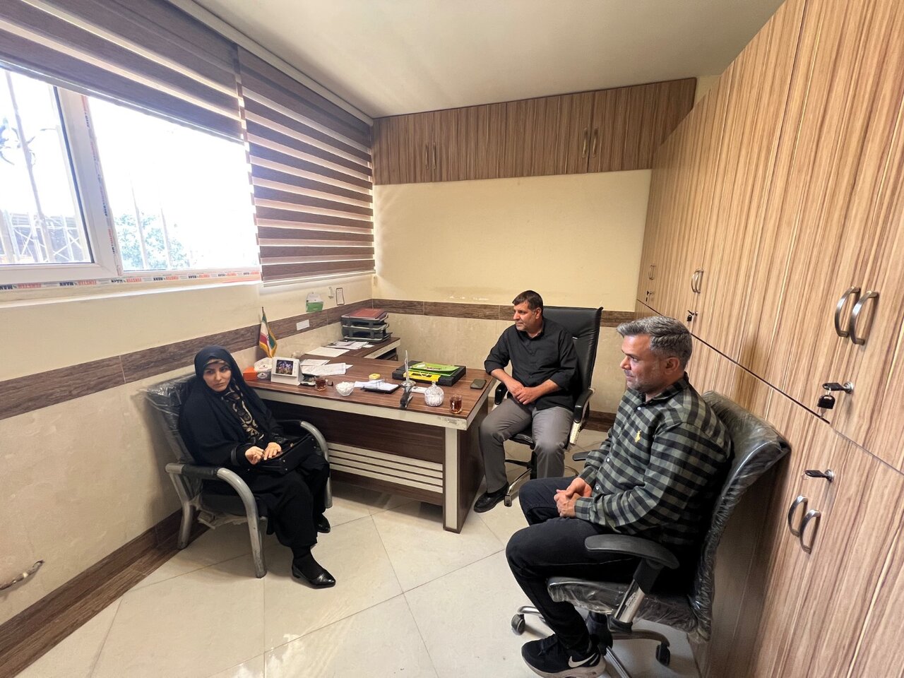 دیدار رئیس اداره کتابخانه‌های پاکدشت با دهیاران روستاهای فیلستان و کریم‌آباد