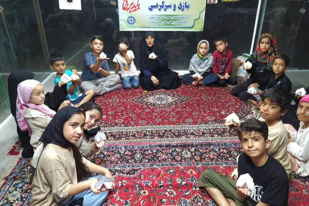 برپایی غرفه کودک برای خدمترسانی فرهنگی به زائران مشهد در دلند