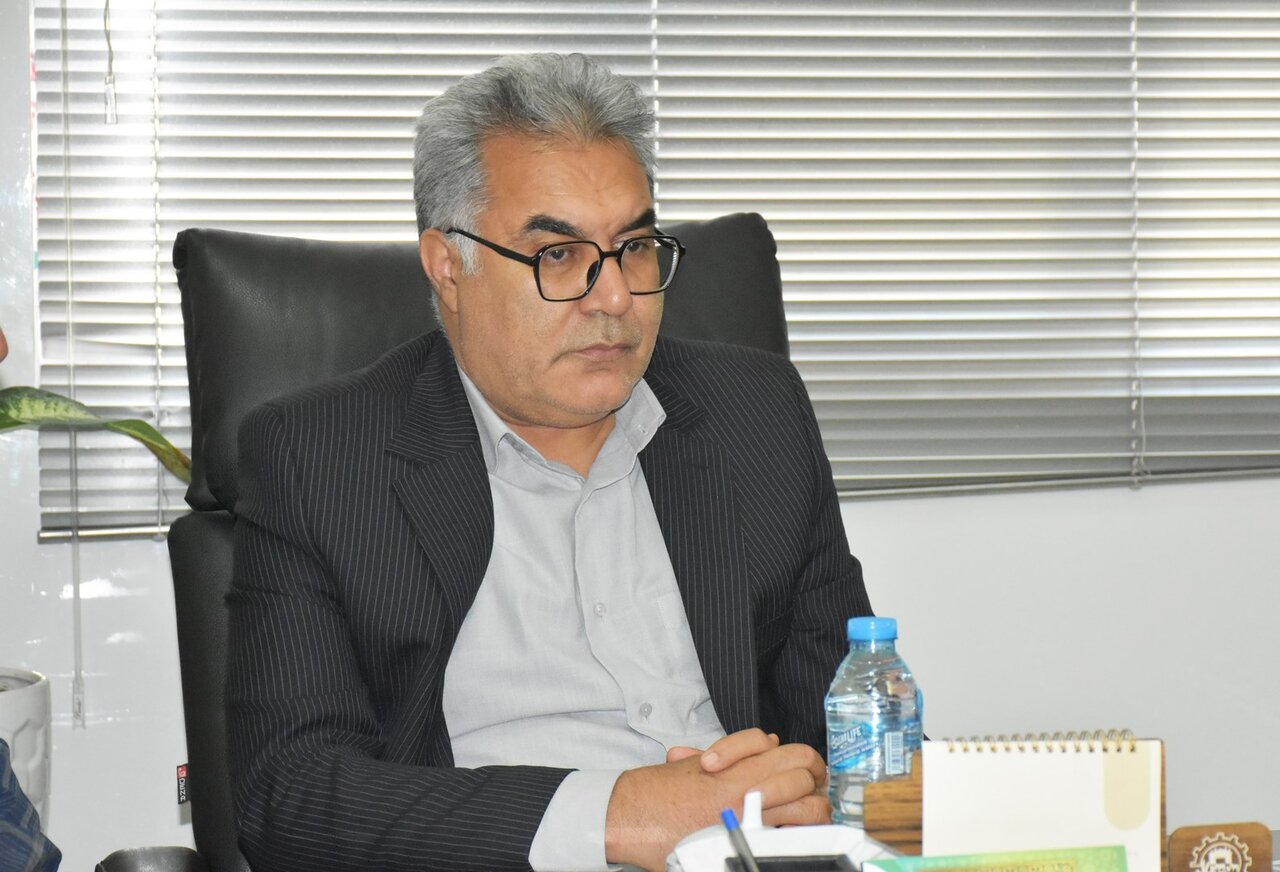 بررسی راهکارهایی برای رفع محرومیت در شهرهای فاقد کتابخانه مرودشت