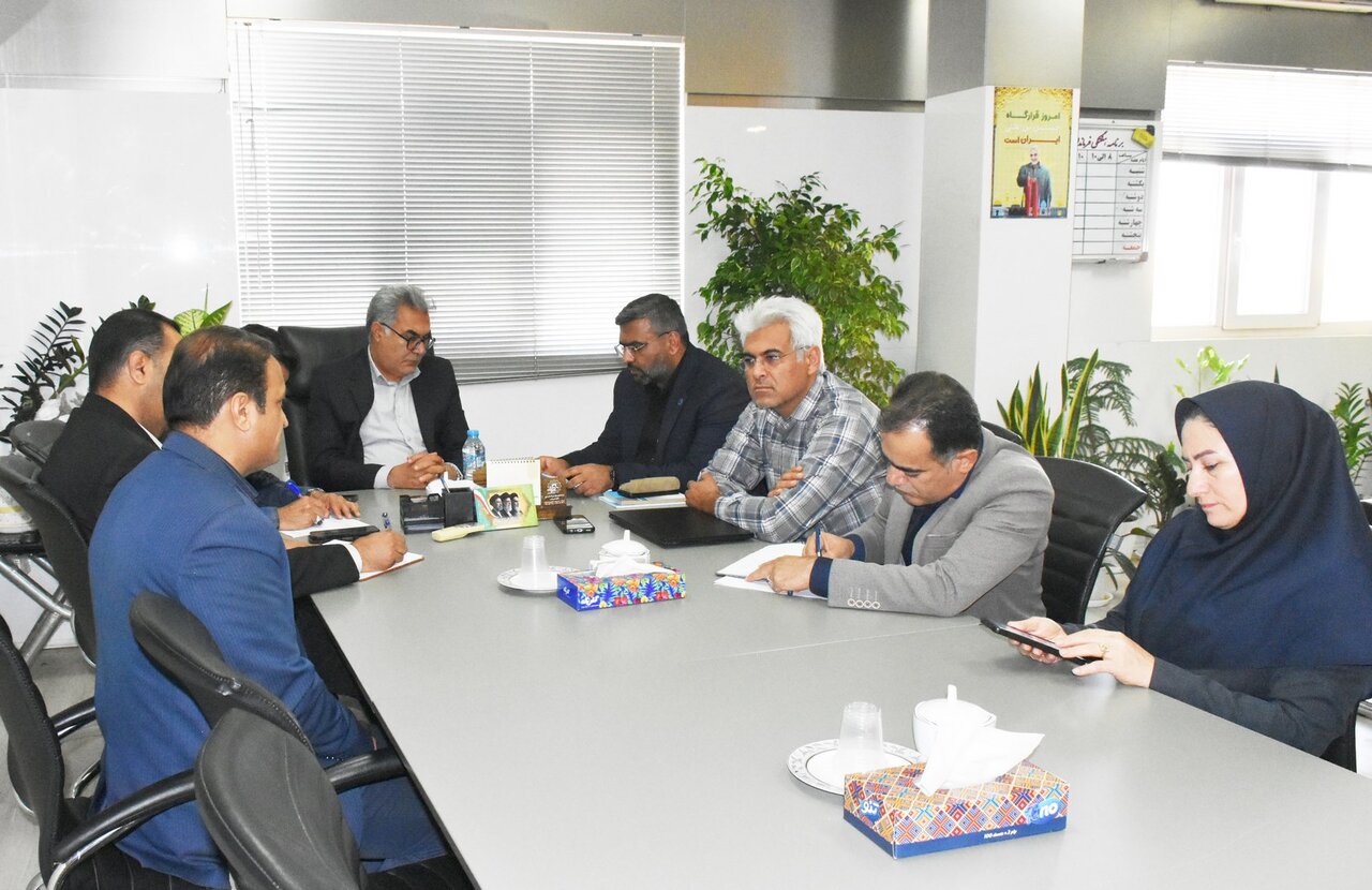 بررسی راهکارهایی برای رفع محرومیت در شهرهای فاقد کتابخانه مرودشت