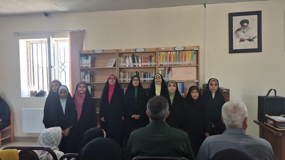 برنامههای فرهنگی هفته عفاف و حجاب در کتابخانه عمومی قلمچی روستای عبدالرحیم