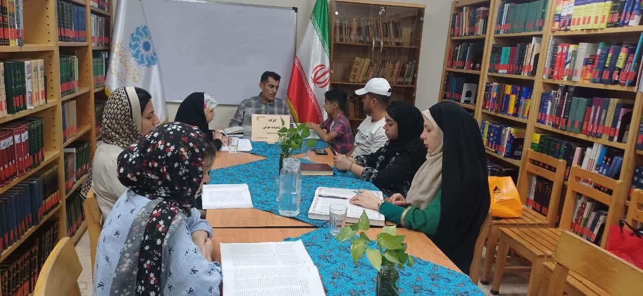 فعالیت‌های فرهنگی و آموزشی کتاب‌محور در روزهای پایانی تیرماه