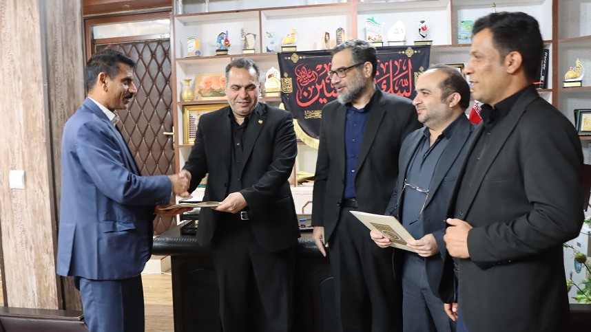 آیین تکریم نبی فالحی و معارفه یوسف سواعدی موله‌زاده در فرمانداری دشت آزادگان