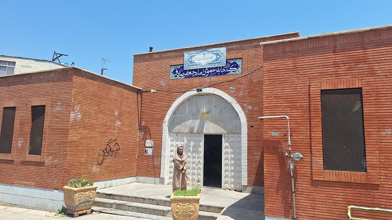 بازدید مدیرکل کتابخانه‌های عمومی استان گیلان از کتابخانه‌های عمومی شهرستان رودبار