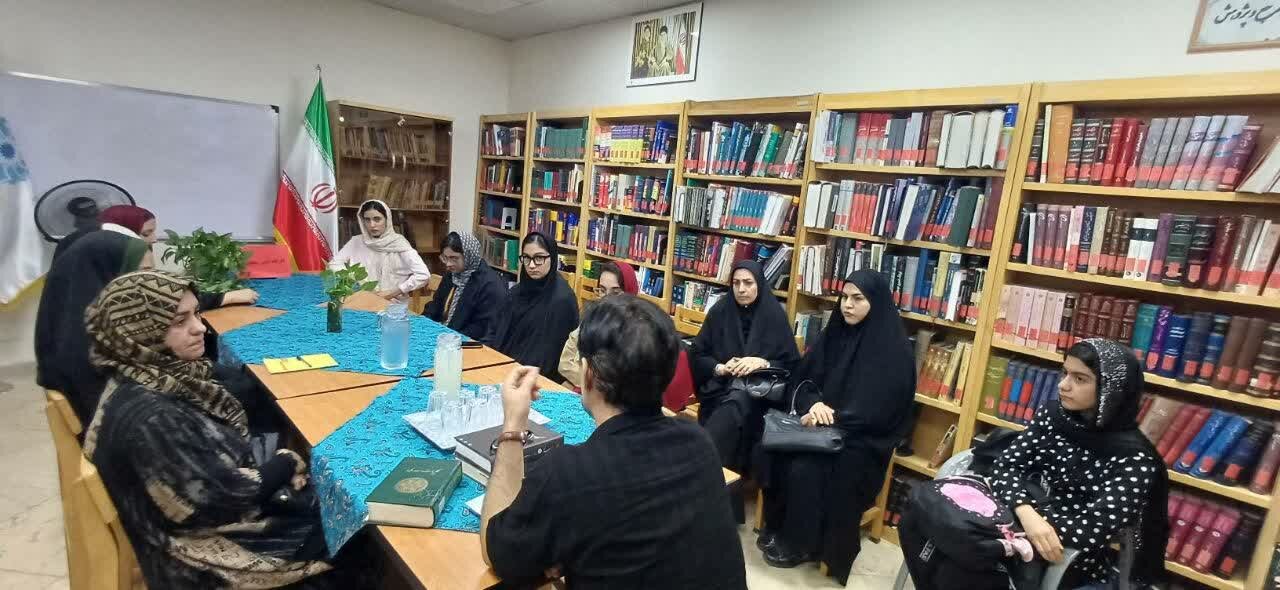 برگزاری کارگاه سعدیشناسی در کتابخانه پانزده خرداد شهرستان پیشوا