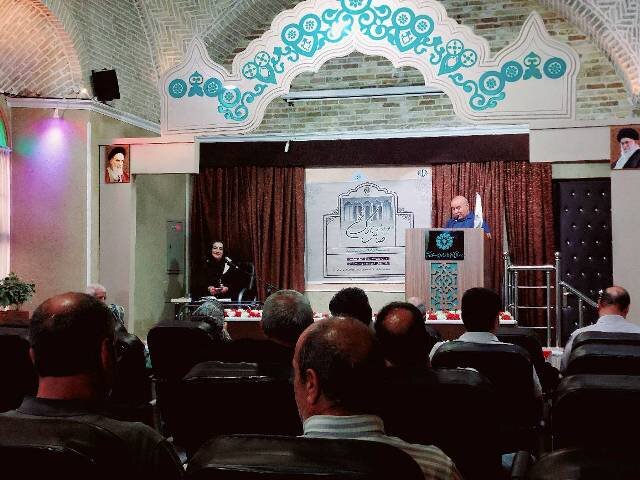 برگزاری محافل ادبی «صائب نازک سخن» در کتابخانه‌های عمومی کرمان