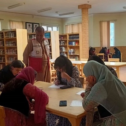 برگزاری کارگاه آموزشی در راستای پویش ملی «غرق نشویم» در کتابخانه عمومی صیدی اورامان