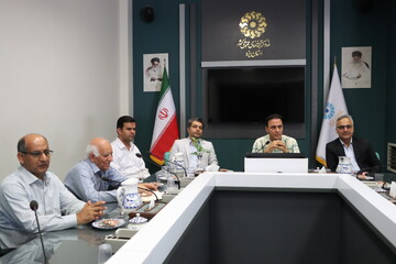 گردهمایی نویسندگان کودک و نوجوان یزد در آستانه بزرگداشت «مهدی آذریزدی»؛