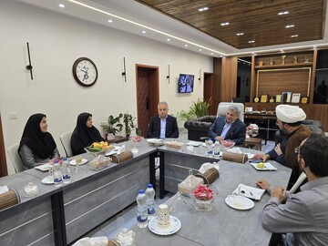 تقدیر از مدیرعامل شرکت بهپاک مازندران