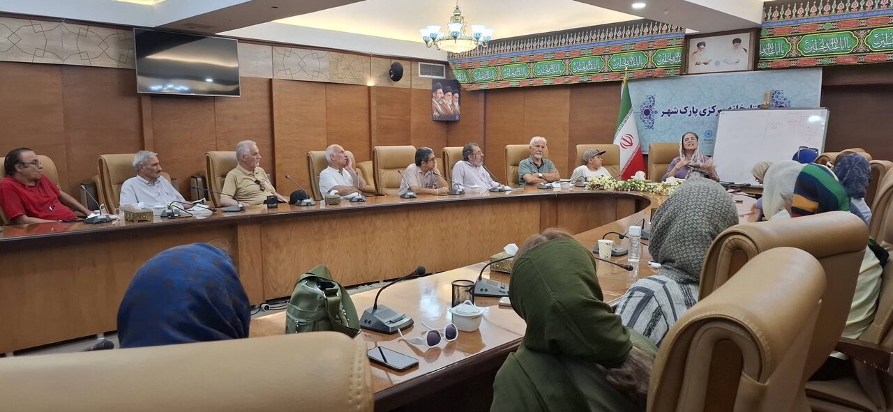 کارگاه آموزشی «مقدمه‌ای بر آفرینش در اساطیر ایران» در کتابخانه مرکزی پارک‌ شهر