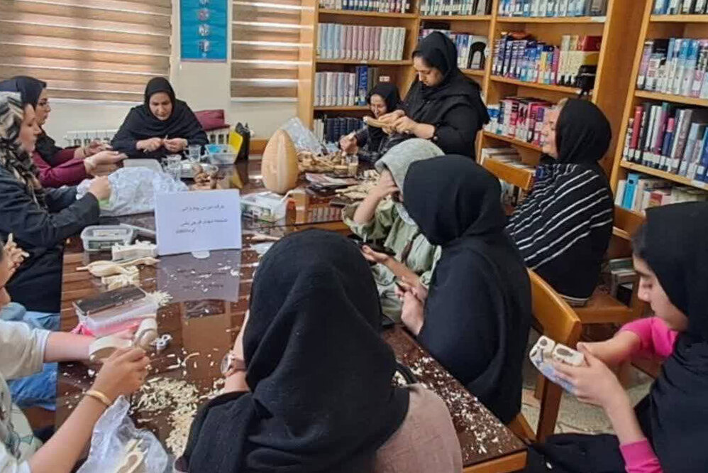 اجرای پویش «تابستان تعطیل نیست» در کتابخانه شهدای قورچی‌باشی