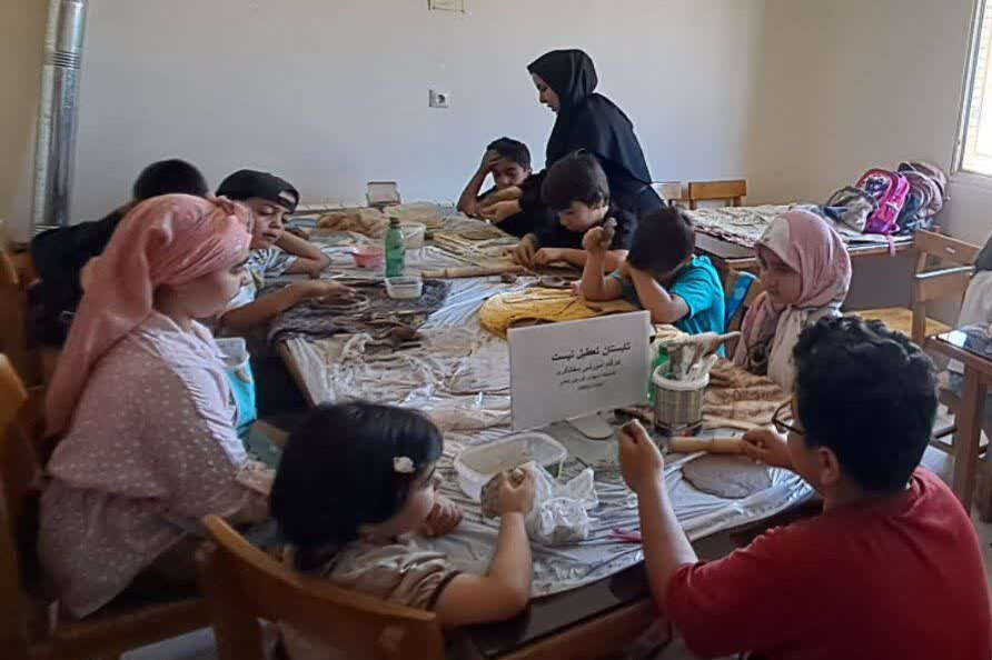 اجرای پویش «تابستان تعطیل نیست» در کتابخانه شهدای قورچیباشی