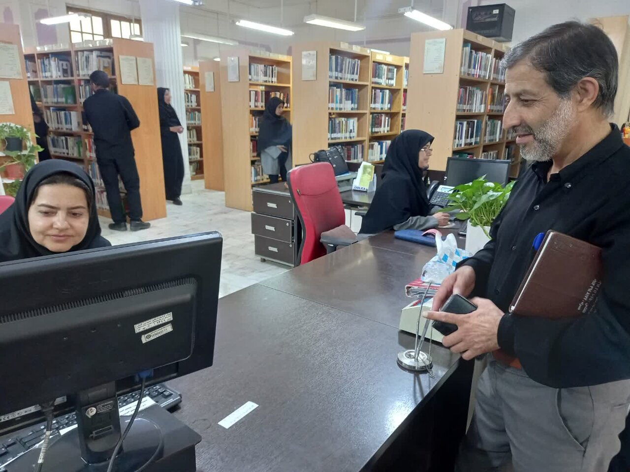 برگزاری سلسله نشستهای تخصصی «تحول» با محوریت گسترش فرهنگ کتاب و کتابخوانی