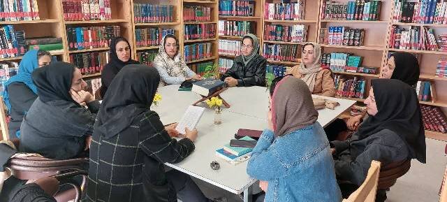 اجرای طرح غنی‌سازی اوقات فراغت در کتابخانه‌های عمومی شهرستان کرمان