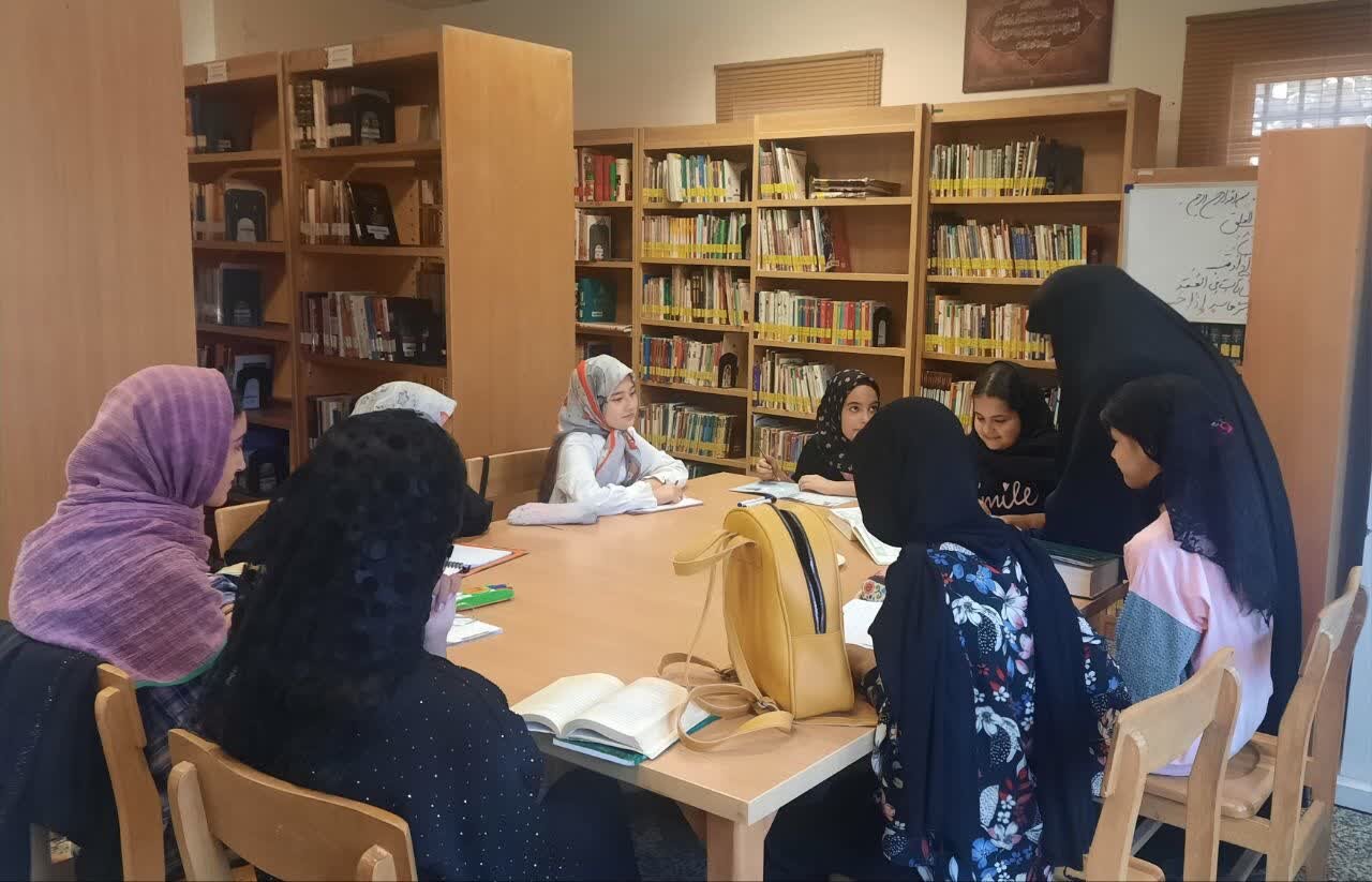 کتابخانههای عمومی استان تهران میزبان کارگاههای آموزشی تابستانی شدند