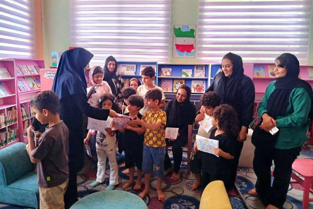 خردسالان نوکنده در مسابقه نقاشی و رنگ‌آمیزی، مهربانی را تمرین کردند