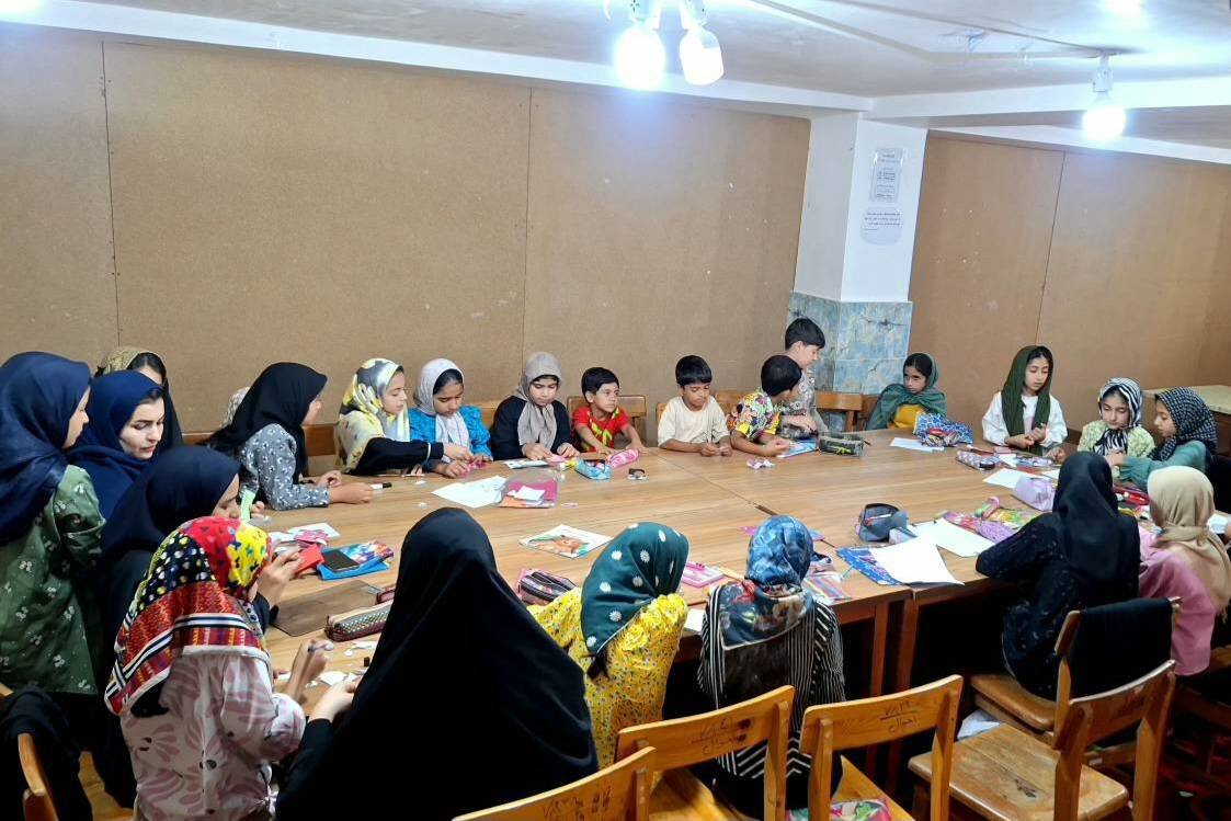 شکوفایی خلاقیت کودکان در کتابخانه سید احمد خمینی (ره) صفیآباد