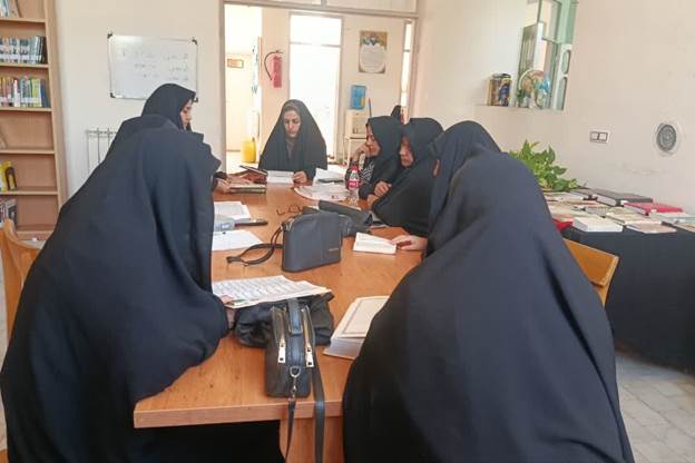 برگزاری برنامههای فرهنگی ویژه کودکان در کتابخانه عمومی شهید محمدعلیپور یونسی شهرستان بجستان