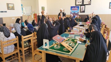 برگزاری ویژه‌برنامه فرهنگی-آموزشی «نماز در کتابخانه» در کتابخانه حکیم زهراوی کرسف